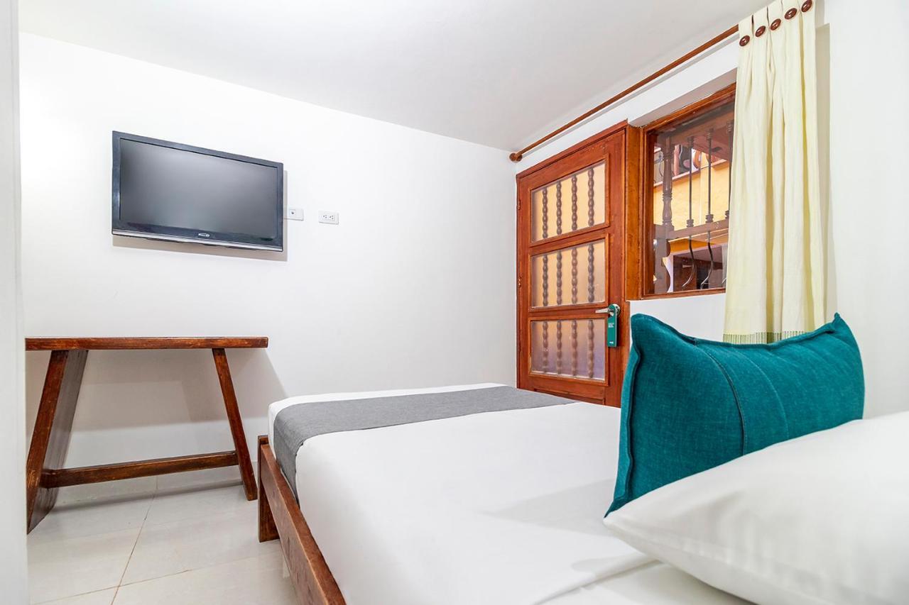 Ayenda Hotel Casona Santa Rosa Chía Extérieur photo