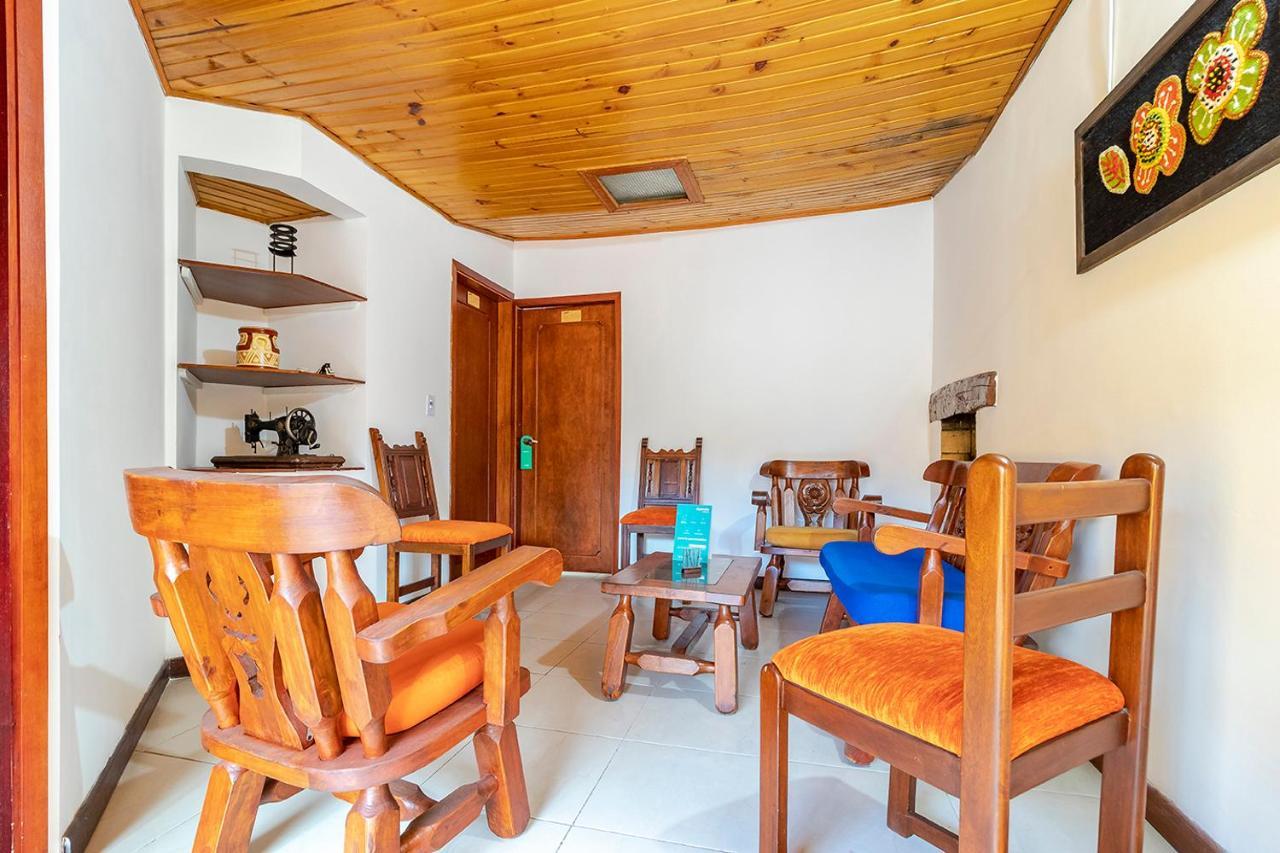 Ayenda Hotel Casona Santa Rosa Chía Extérieur photo